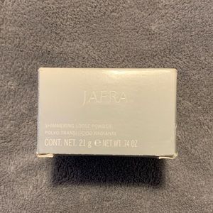Jafra Shimmering Loose Powder in Diamonds